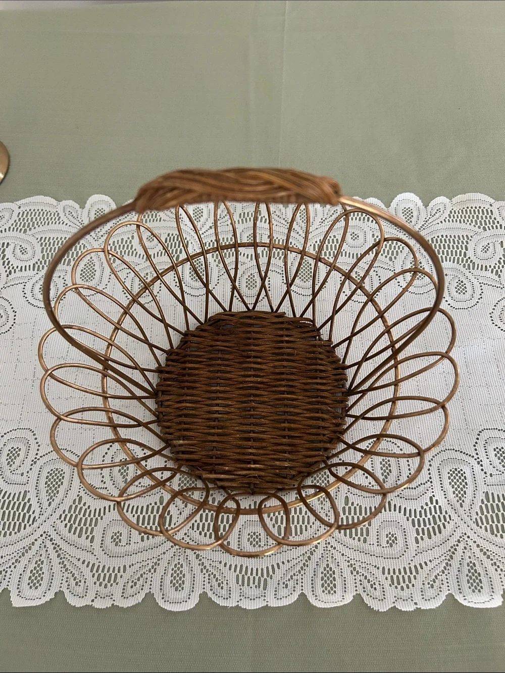 Vtg Brass and Wicker Basket. H 10 in Diameter 10 in. Beautiful